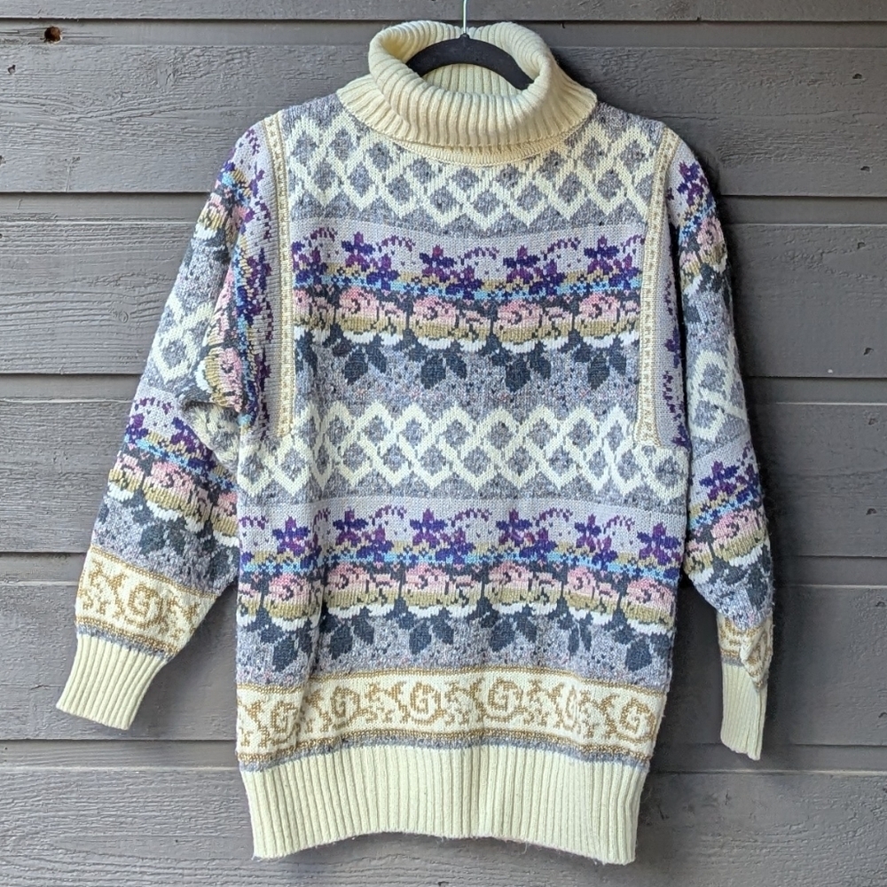VTG 80s The Import Workshop Floral Turtleneck Sweater Size Small Cream Gray Pink